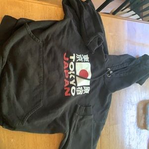 Men’s ASOS Black Japanese Sweatshirt!